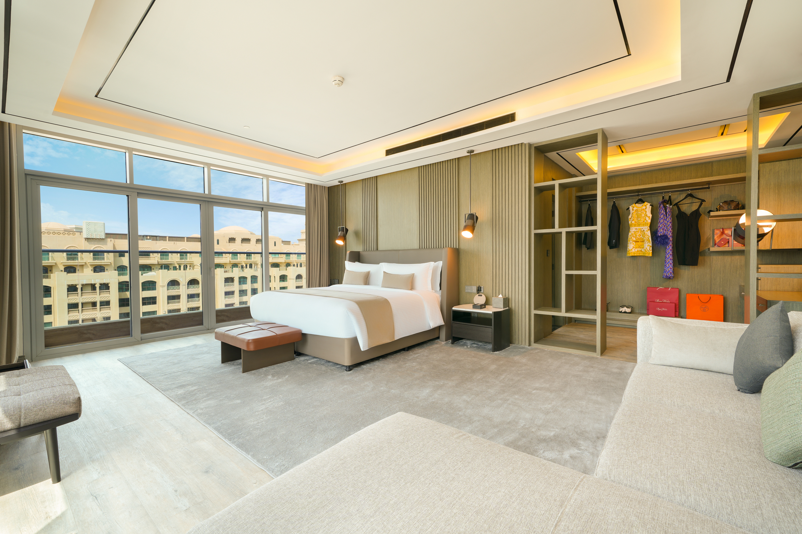 Mileo's Presidential Suite